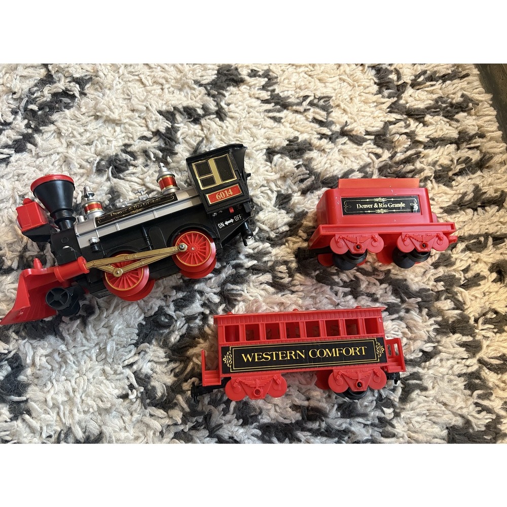 Denver & Rio Grande 6014 Toy Train Set Western Comfort Steam Engine For Parts